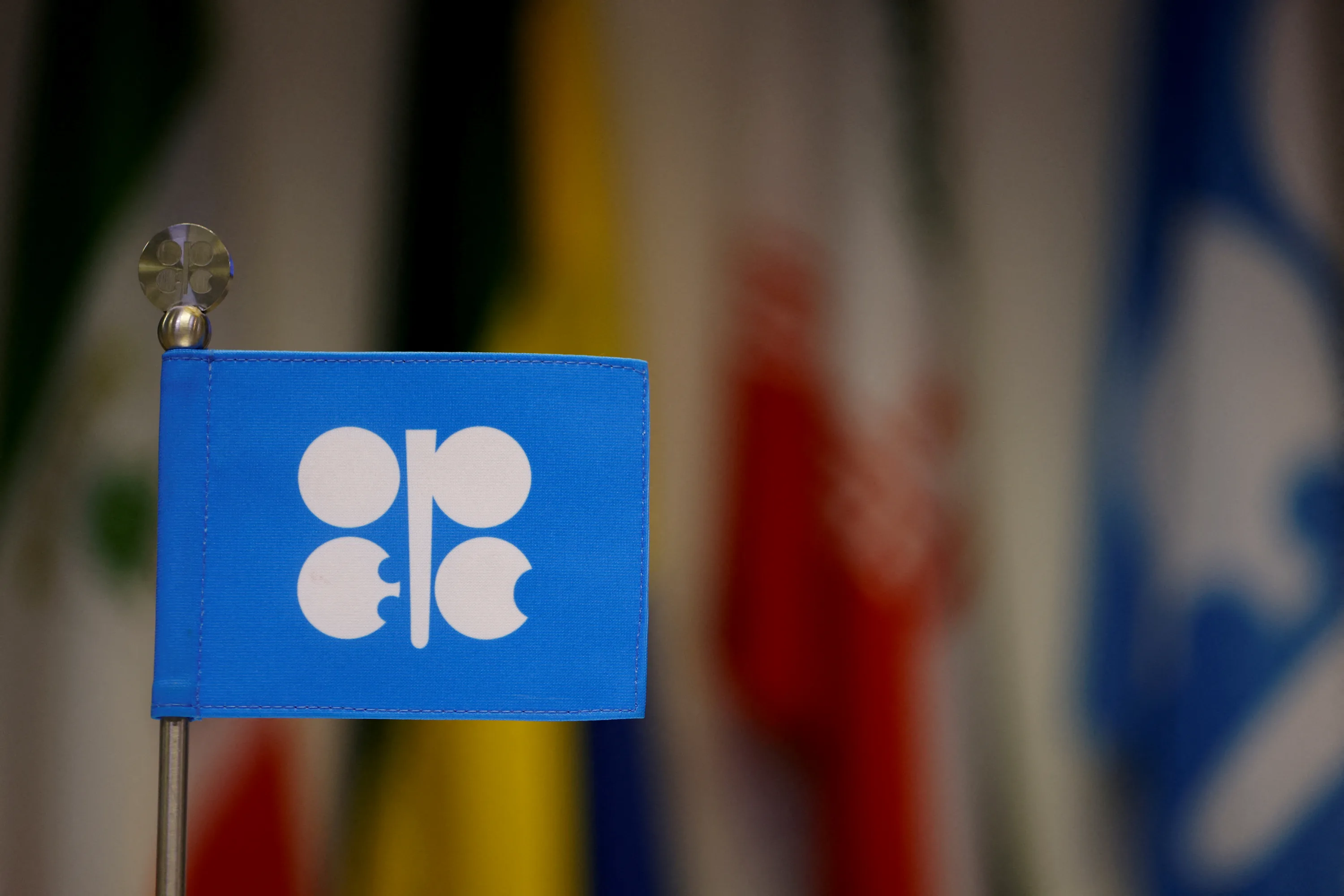 Трамп ищет влияние через нефть: США сближаются с партнерами России по ОПЕК+
