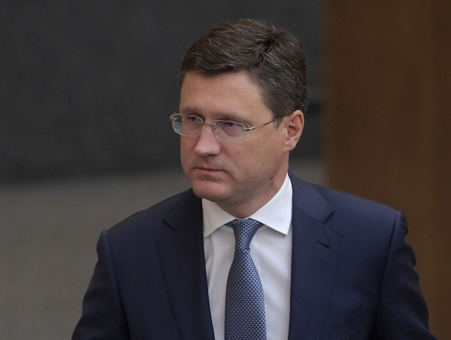Новак анонсировал продление ограничений на экспорт бензина до конца октября