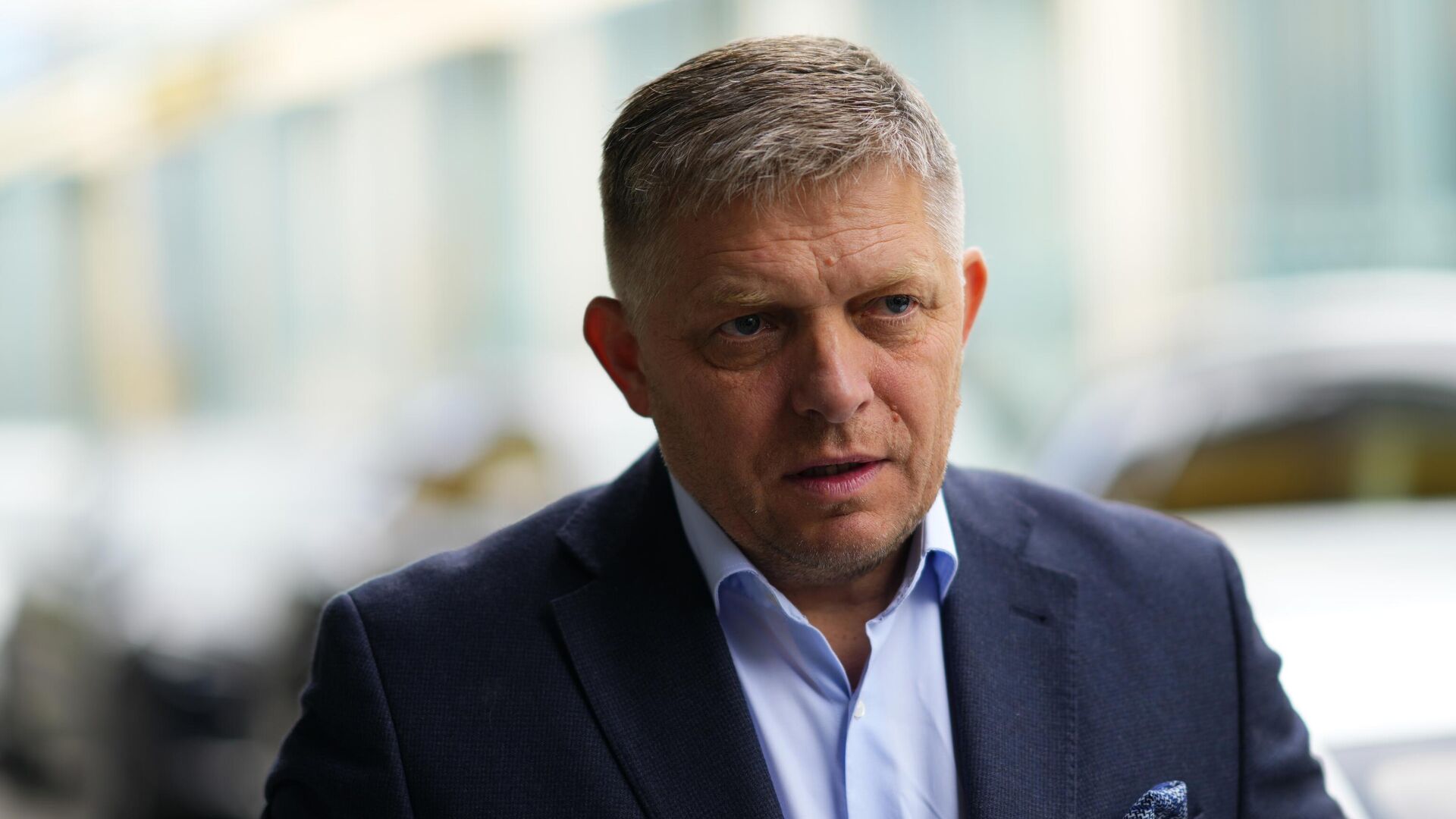 Словакия бросает вызов Брюсселю: Фицо требует отсрочки новых антироссийских санкций