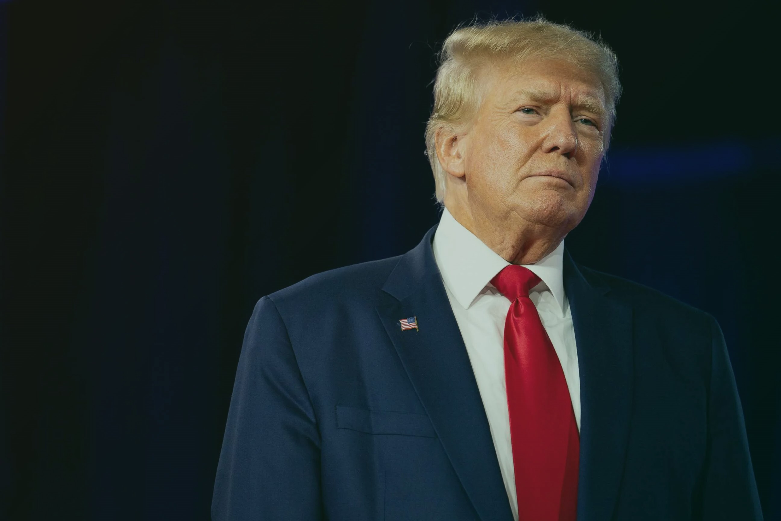 Трамп смягчает тон: вторичные пошлины против России под вопросом