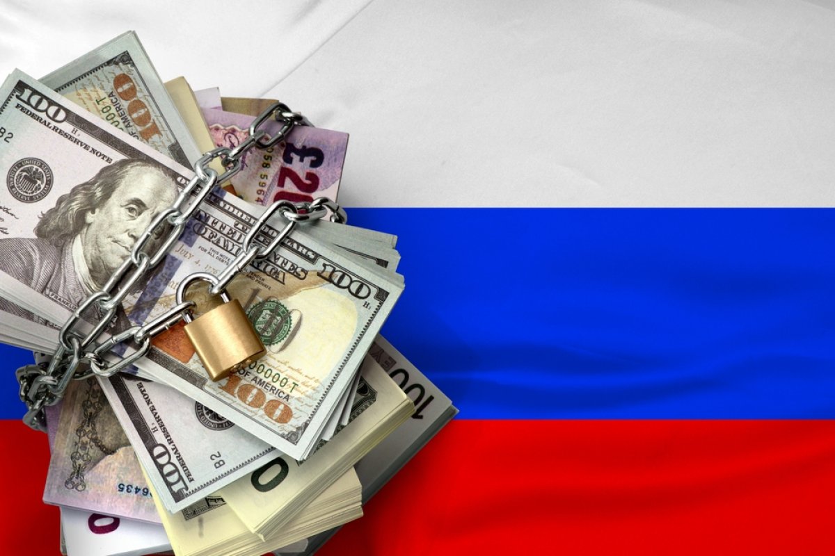 Макрон: Европа не может конфисковать российские активы — нет законных оснований